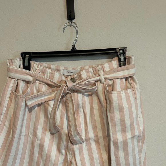Forever 21 Light Pink & White Vertical Stripe Jeans - Size 14 - Picture 3 of 6